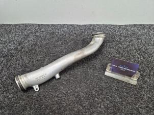 Gebruikte Intercooler Buis BMW X6 (E71/72) M50d 3.0 24V Prijs € 60,50 Inclusief btw aangeboden door Van Kronenburg Engines