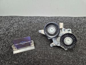 Gebruikte Spanner multiriem Mercedes S AMG (W222) 4.0 S-63 L AMG V8 Turbo 4-Matic+ Prijs € 59,96 Inclusief btw aangeboden door Van Kronenburg Engines