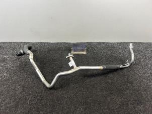 Gebruikte Leiding (diversen) Mercedes C (W205) C-63 AMG 4.0 V8 Biturbo Prijs € 69,95 Inclusief btw aangeboden door Van Kronenburg Engines