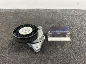 Gebruikte Spanner multiriem Mercedes E (W211) 2.6 E-240 V6 18V Prijs € 39,95 Inclusief btw aangeboden door Van Kronenburg Engines