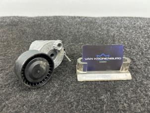 Gebruikte Spanner multiriem Mercedes C (W205) C-160 1.6 16V Prijs € 30,00 Inclusief btw aangeboden door Van Kronenburg Engines