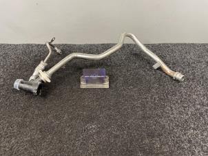 Gebruikte Waterpijp Mercedes A (177.0) 2.0 A-250 Turbo 16V 4Matic Prijs € 39,95 Inclusief btw aangeboden door Van Kronenburg Engines