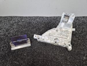 Gebruikte Motorrubber Mercedes GL (X166) 4.7 GL 450 V8 32V 4-Matic Prijs € 199,95 Inclusief btw aangeboden door Van Kronenburg Engines