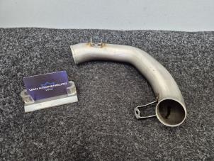 Gebruikte Intercooler Buis Mercedes GL (X166) 4.7 GL 450 V8 32V 4-Matic Prijs € 49,95 Inclusief btw aangeboden door Van Kronenburg Engines