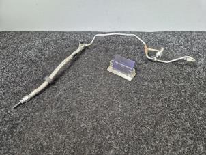 Gebruikte Brandstofleiding Mercedes SL (R231) 63 AMG V8 32V Prijs € 39,95 Inclusief btw aangeboden door Van Kronenburg Engines