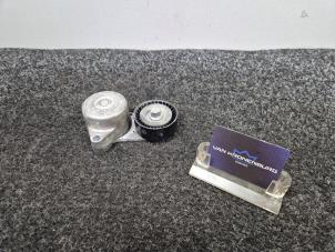 Gebruikte Spanner multiriem Mercedes ML III (166) 4.7 ML-500 BlueDirect 32V 4-Matic Prijs € 40,00 Inclusief btw aangeboden door Van Kronenburg Engines