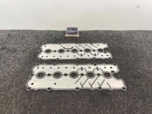 Nieuwe Koppakking Set Lamborghini Gallardo 5.0 V-10 40V Prijs € 240,00 Inclusief btw aangeboden door Van Kronenburg Engines