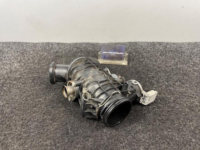 Gebruikte Gasklephuis Landrover Range Rover Sport (LW) 3.0 SDV6 Prijs € 149,96 Inclusief btw aangeboden door Van Kronenburg Engines