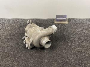 Gebruikte Waterpomp BMW 3 serie (E92) 325i 24V Prijs € 119,95 Inclusief btw aangeboden door Van Kronenburg Engines