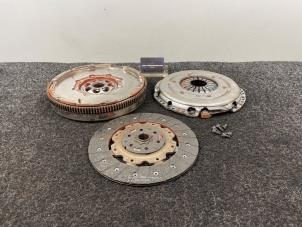 Nieuwe Koppelingsset (compleet) Volkswagen Golf VII (AUA) 2.0 R 4Motion 16V Prijs € 399,95 Inclusief btw aangeboden door Van Kronenburg Engines