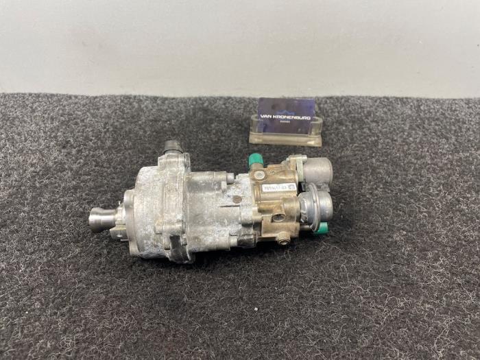 Gebruikte Brandstofpomp Mechanisch BMW 3 serie (E90) 335i 24V Performance Power Kit Prijs € 399,95 Inclusief btw aangeboden door Van Kronenburg Engines