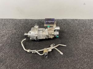 Gebruikte Brandstofpomp Mechanisch BMW 3 serie (E90) 335i 24V Prijs op aanvraag aangeboden door Van Kronenburg Engines