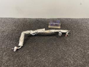 Gebruikte Oliedruk Leiding Mercedes C AMG (C205) 4.0 C-63 AMG V8 Biturbo Prijs € 50,00 Inclusief btw aangeboden door Van Kronenburg Engines