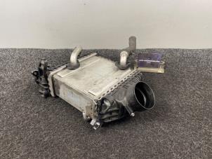 Gebruikte Intercooler Mercedes Vito (447.6) 2.0 114 CDI 16V Prijs € 89,95 Inclusief btw aangeboden door Van Kronenburg Engines