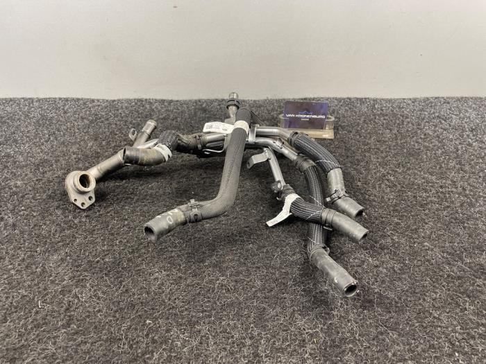 Gebruikte Waterpijp Landrover Range Rover Sport (L1) 3.0 D350 Prijs € 74,95 Inclusief btw aangeboden door Van Kronenburg Engines