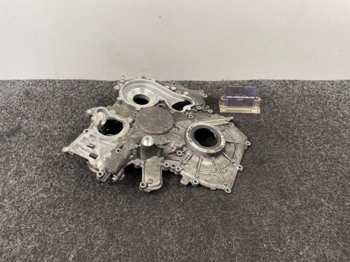 Gebruikte Distributiedeksel Audi A8 (D4) 3.0 TDI V6 24V Quattro Prijs € 90,00 Inclusief btw aangeboden door Van Kronenburg Engines