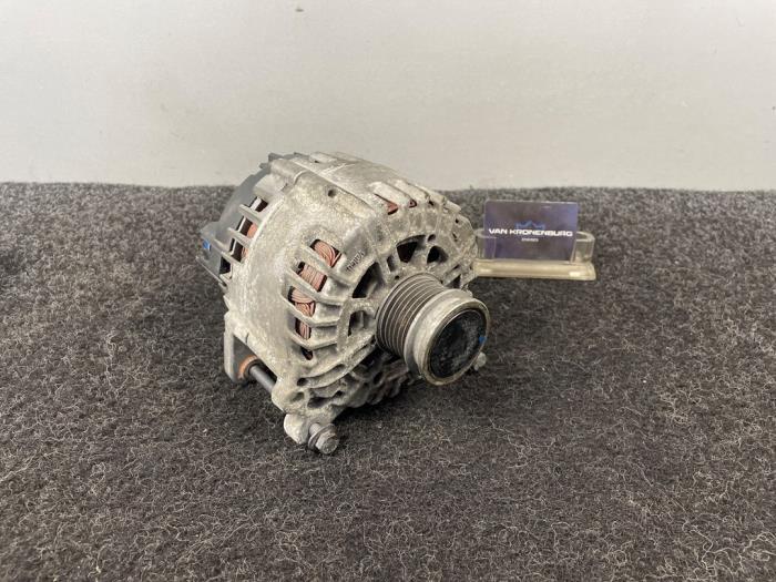 Gebruikte Dynamo Volkswagen Golf VII (AUA) 1.4 TSI 16V Prijs € 24,20 Inclusief btw aangeboden door Van Kronenburg Engines