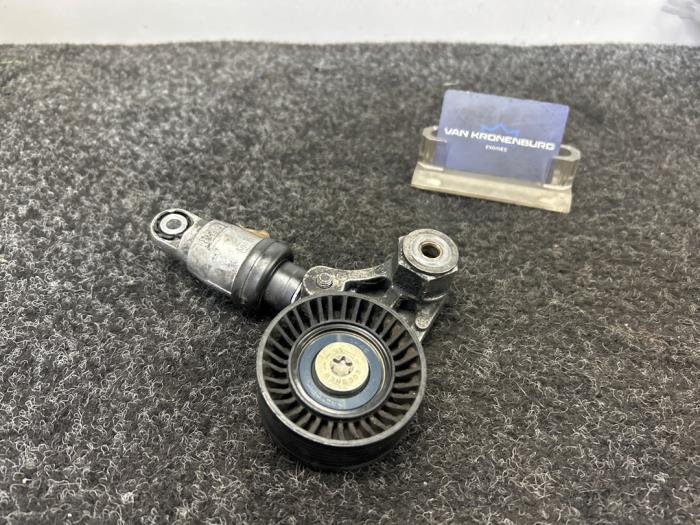 Gebruikte Spanrol Multiriem Porsche 911 (997) 3.6 24V Carrera Prijs € 60,50 Inclusief btw aangeboden door Van Kronenburg Engines