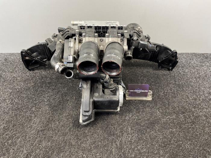 Gebruikte Intercooler Audi RS 6 Avant (C7) 4.0 V8 TFSI 32V Prijs € 479,99 Inclusief btw aangeboden door Van Kronenburg Engines