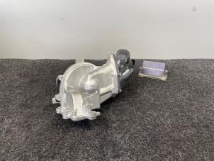 Waterpomp van een Mercedes-Benz Sprinter 3,5t (907.6/910.6) 317 CDI 2.0 D FWD 2022