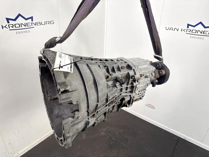 Gebruikte Versnellingsbak Ford Transit 2.4 TDCi 16V Prijs € 484,00 Inclusief btw aangeboden door Van Kronenburg Engines