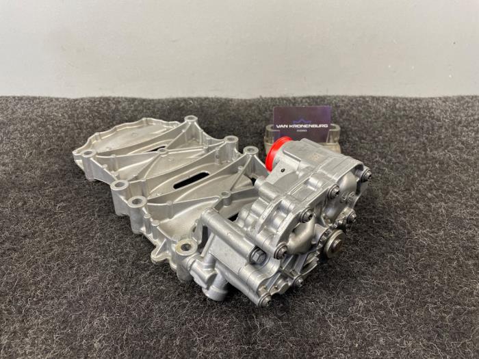 Gebruikte Oliepomp Peugeot Boxer (U9) 2.0 BlueHDi 130 Prijs € 121,00 Inclusief btw aangeboden door Van Kronenburg Engines