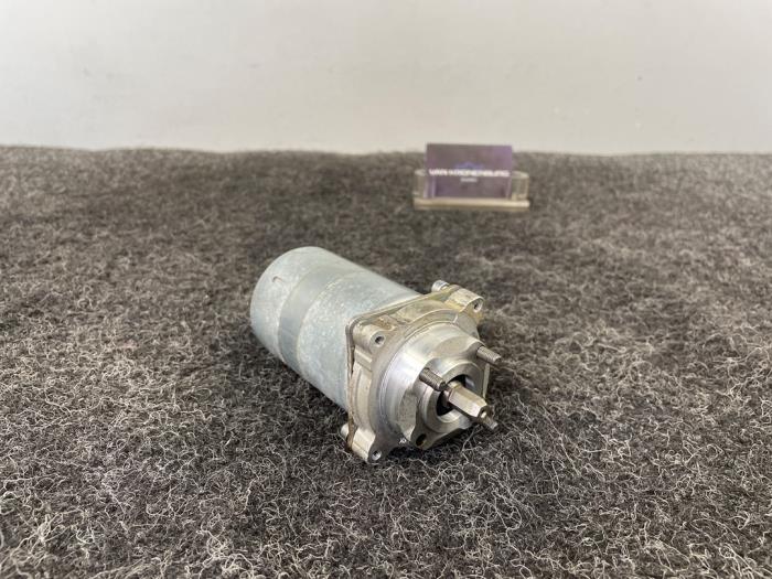Gebruikte Diversen BMW 7 serie (E65/E66/E67) 760i,Li 6.0 V12 48V Prijs € 242,00 Inclusief btw aangeboden door Van Kronenburg Engines