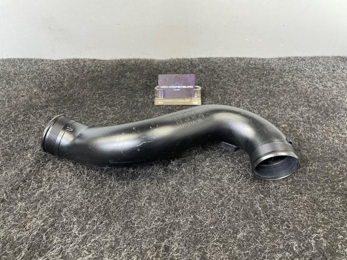 Gebruikte Intercooler Buis Audi TT RS (8J3) 2.5 RS Turbo 20V Quattro Prijs € 121,00 Inclusief btw aangeboden door Van Kronenburg Engines