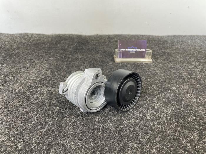 Nieuwe Spanrol Multiriem BMW 7 serie (E65/E66/E67) 735i,Li 3.6 V8 32V Prijs € 40,00 Inclusief btw aangeboden door Van Kronenburg Engines