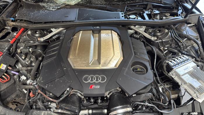 Gebruikte Motor Audi RS 6 Avant (C8) 4.0 V8 TFSI Mild Hybrid 32V Prijs € 19.999,00 Inclusief btw aangeboden door Van Kronenburg Engines