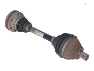 Gebruikte Cardanas links-voor (VWA) Volkswagen Scirocco Prijs € 64,00 Inclusief btw aangeboden door Autorecycling Kempers