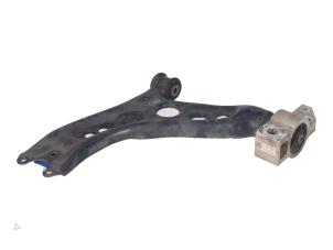 Gebruikte Reactiestang links-voor Volkswagen Scirocco Prijs € 18,00 Inclusief btw aangeboden door Autorecycling Kempers