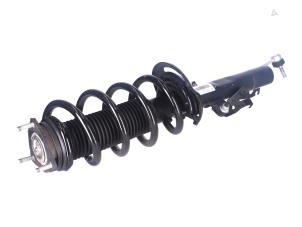 Gebruikte Schokdemperpoot rechts-voor Ford Transit Prijs € 75,01 Inclusief btw aangeboden door Autorecycling Kempers