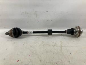 Gebruikte Aandrijfas rechts-voor Volkswagen Caddy Prijs € 300,00 Inclusief btw aangeboden door Autorecycling Kempers