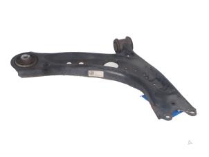 Gebruikte Reactiestang rechts-voor Audi A3 Prijs € 25,00 Inclusief btw aangeboden door Autorecycling Kempers