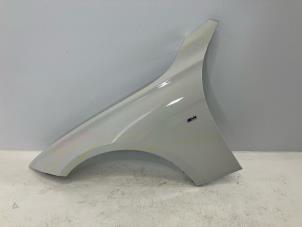 Gebruikte Spatbord links-voor BMW 3-Serie Prijs € 200,00 Inclusief btw aangeboden door Autorecycling Kempers