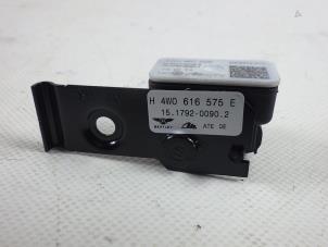 Gebruikte Koplamphoogte postitiesensor Bentley Flying Spur Prijs € 7,00 Inclusief btw aangeboden door Autorecycling Kempers