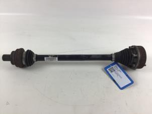 Gebruikte Aandrijfas links-achter Volkswagen Tiguan Prijs € 60,00 Inclusief btw aangeboden door Autorecycling Kempers