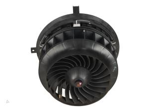 Gebruikte Element Kachelverwarming Mercedes C-Klasse Prijs € 68,00 Inclusief btw aangeboden door Autorecycling Kempers