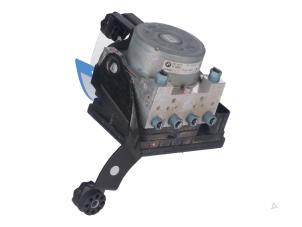 Gebruikte Brake control power module BMW M3 Prijs € 245,00 Inclusief btw aangeboden door Autorecycling Kempers