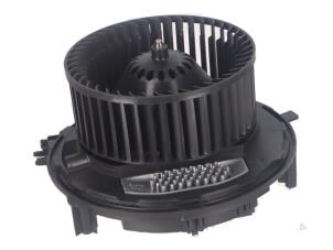 Gebruikte Kachel Verwarmingselement Skoda Karoq Prijs € 35,00 Inclusief btw aangeboden door Autorecycling Kempers