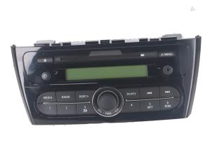 Gebruikte Regelunit Multi Media Mitsubishi Space Star Prijs € 80,00 Inclusief btw aangeboden door Autorecycling Kempers