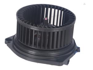 Gebruikte Element Kachelverwarming BMW X3 Prijs € 50,00 Inclusief btw aangeboden door Autorecycling Kempers