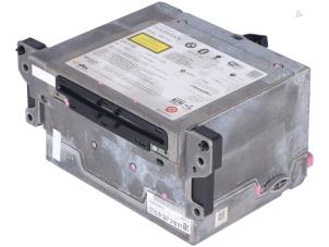 Gebruikte Multi Media Regelunit BMW M5 Prijs € 327,00 Inclusief btw aangeboden door Autorecycling Kempers