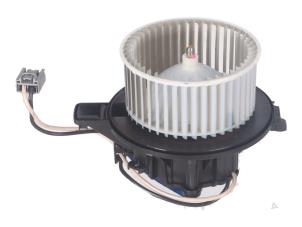 Gebruikte Kachel Verwarmingselement Opel Astra Prijs € 50,00 Inclusief btw aangeboden door Autorecycling Kempers