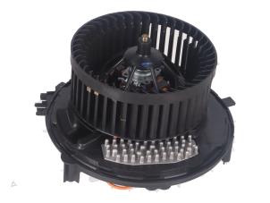 Gebruikte Element Kachelverwarming Volkswagen T-Roc Prijs € 55,00 Inclusief btw aangeboden door Autorecycling Kempers