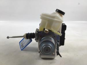 Gebruikte Opvoerpomp Audi E-Tron Prijs € 216,00 Inclusief btw aangeboden door Autorecycling Kempers