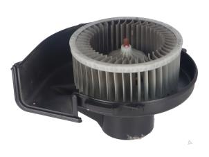 Gebruikte Element Kachelverwarming Skoda Fabia Prijs € 68,00 Inclusief btw aangeboden door Autorecycling Kempers