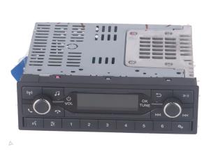 Gebruikte Regelunit Multi Media Ford Transit Prijs € 100,00 Inclusief btw aangeboden door Autorecycling Kempers