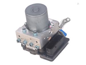 Gebruikte Brake control power module BMW X1 Prijs € 70,00 Inclusief btw aangeboden door Autorecycling Kempers